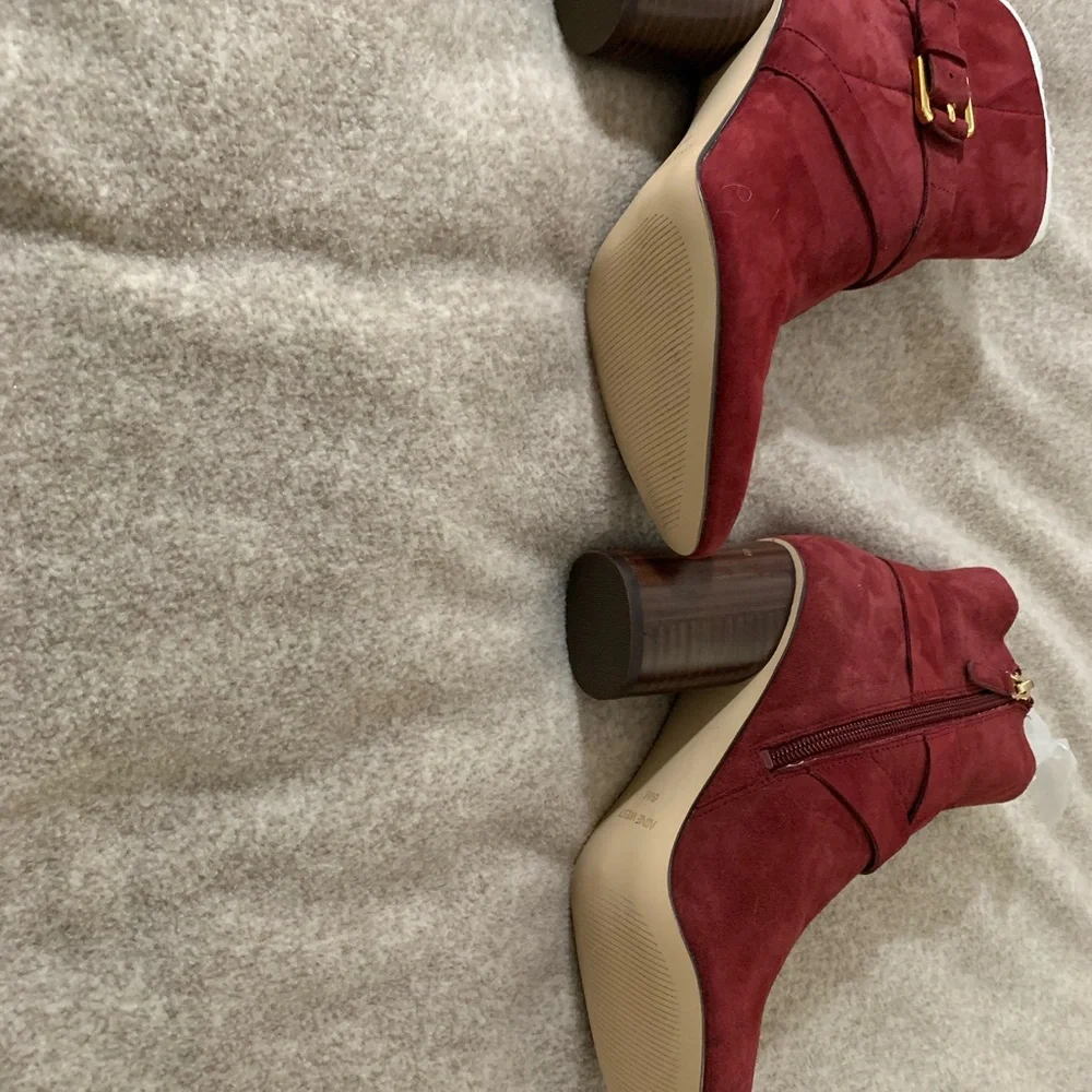 Nine West Cavanagh Burgundy Suede Ankle Boots - Picture 2 of 8